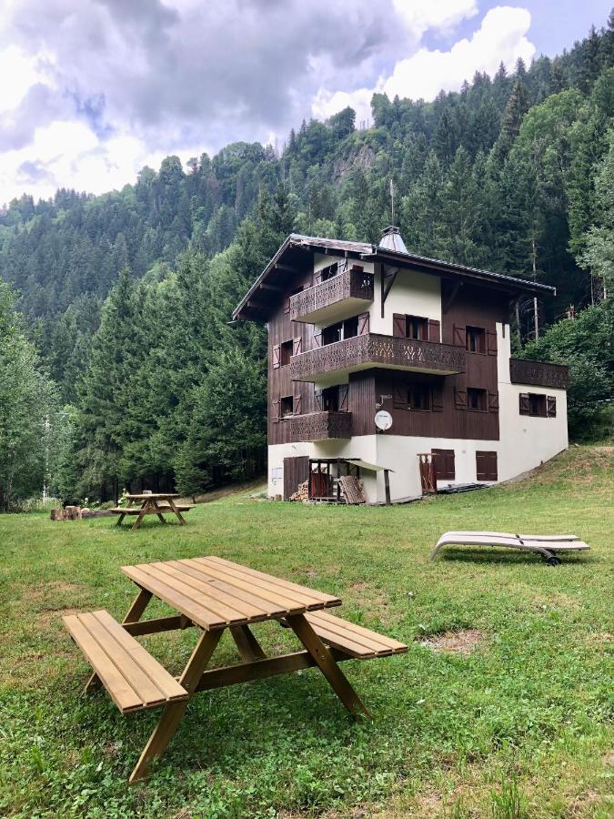 Chalet Riviere Du Bon Nant Location De 6 A 14 Personnes En Haute Savoie Saint-Gervais-les-Bains Exterior foto