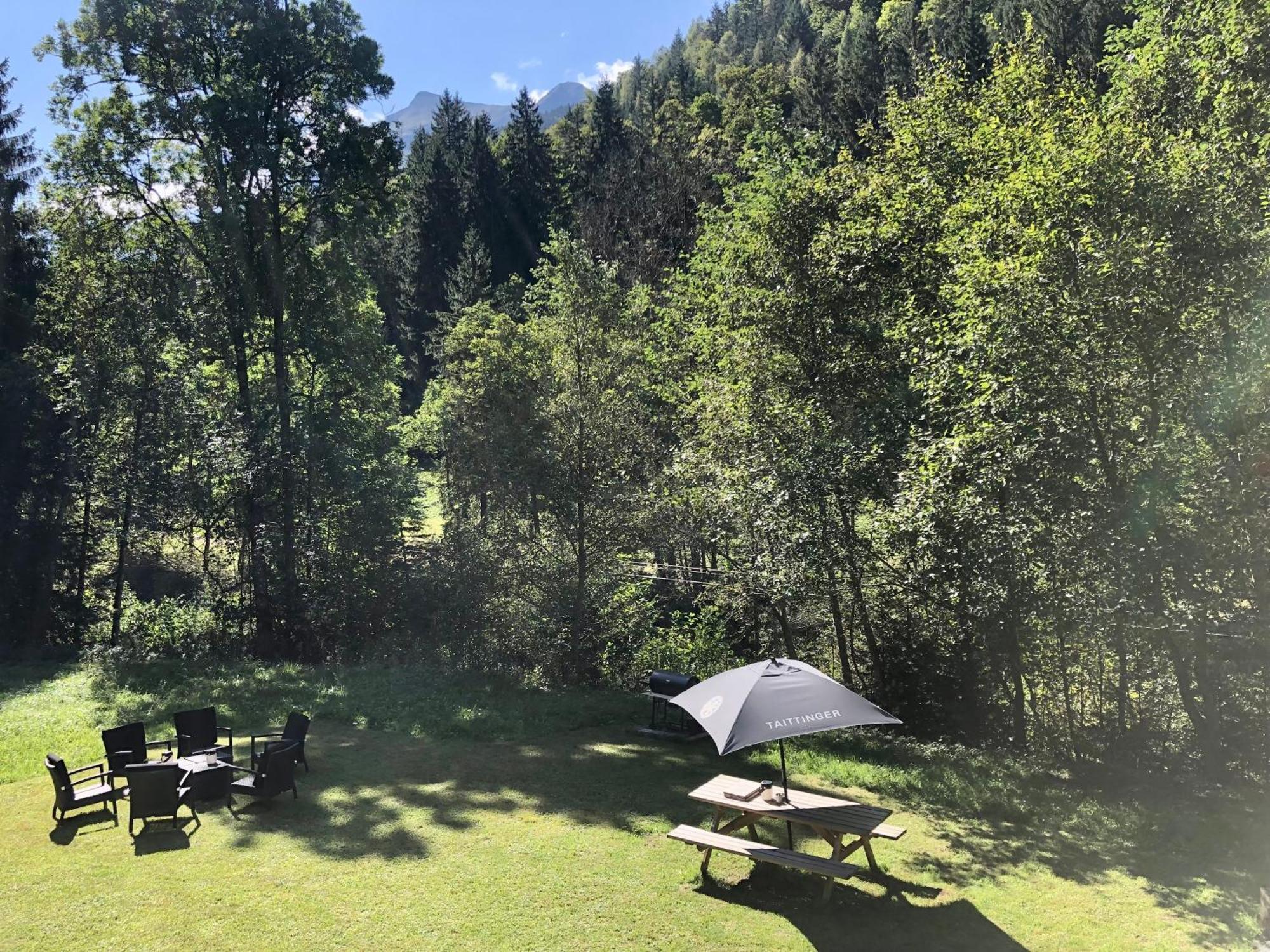 Chalet Riviere Du Bon Nant Location De 6 A 14 Personnes En Haute Savoie Saint-Gervais-les-Bains Exterior foto